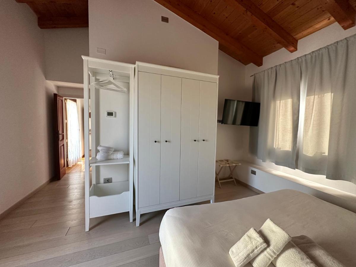 Ng Guest House Il Ris Сассари Экстерьер фото